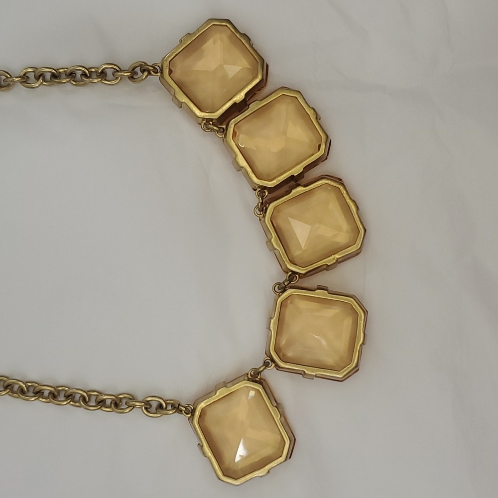 J. Crew Chucky faux amber & Gold necklace - Picture 4 of 13
